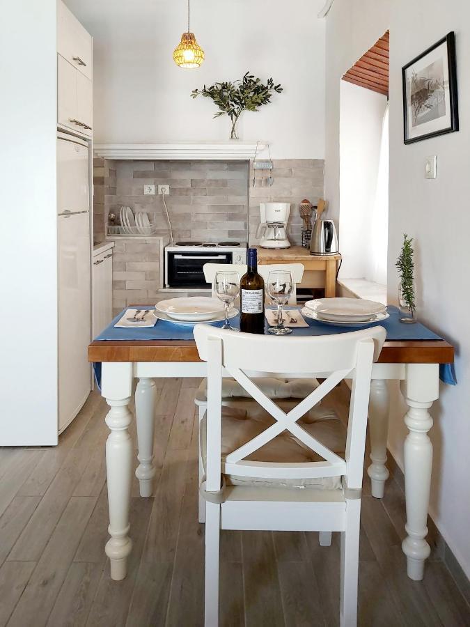 Aegean View Villas Chalki Town 外观 照片