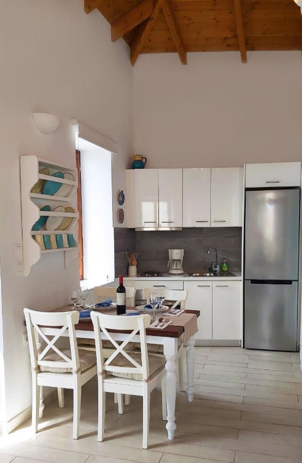 Aegean View Villas Chalki Town 外观 照片