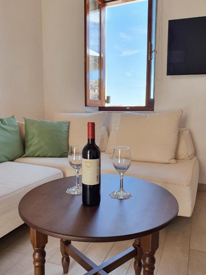 Aegean View Villas Chalki Town 外观 照片