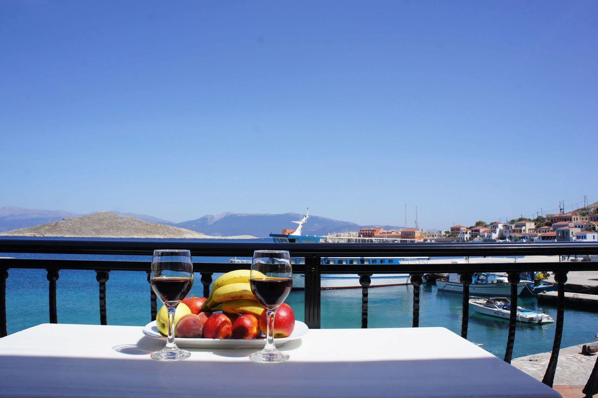 Aegean View Villas Chalki Town 外观 照片